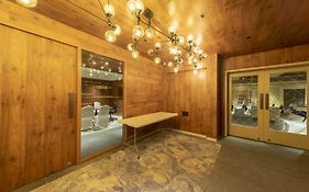 Icon Boutique By Bhagini